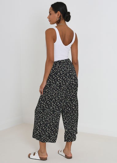 Brave Soul Black Wide Leg Elasticated Waist Floral Trousers