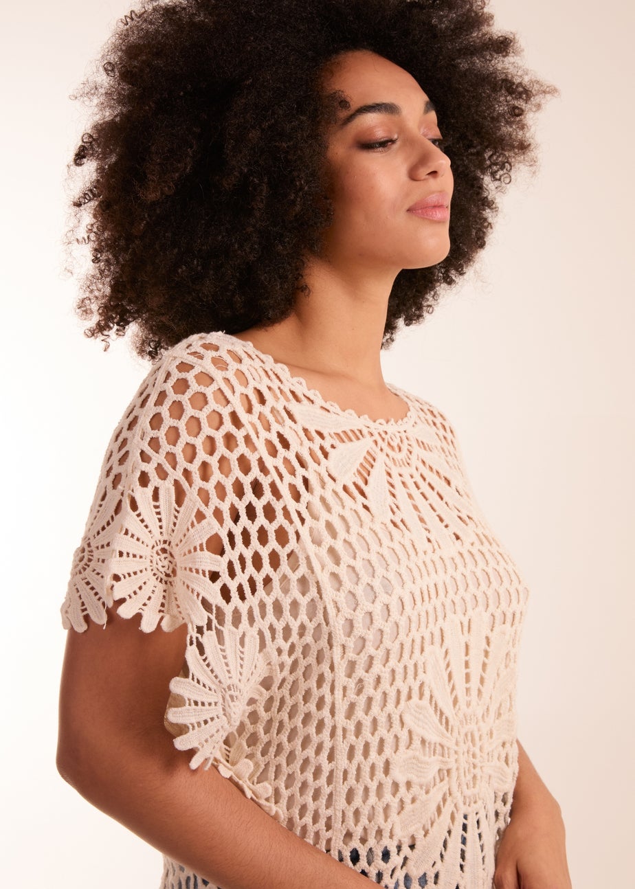 Blue Vanilla Stone Crochet Kaftan