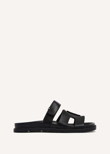 Linzi Emmy Black Faux Leather Footbed Linked Design Sandal