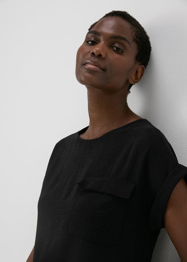 Black Pocket Front T-Shirt