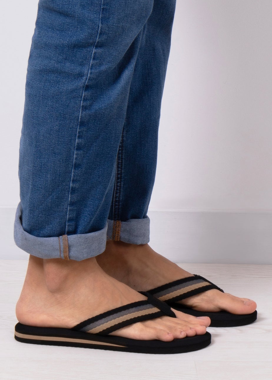 Totes Black Tape Toe Post Sandal