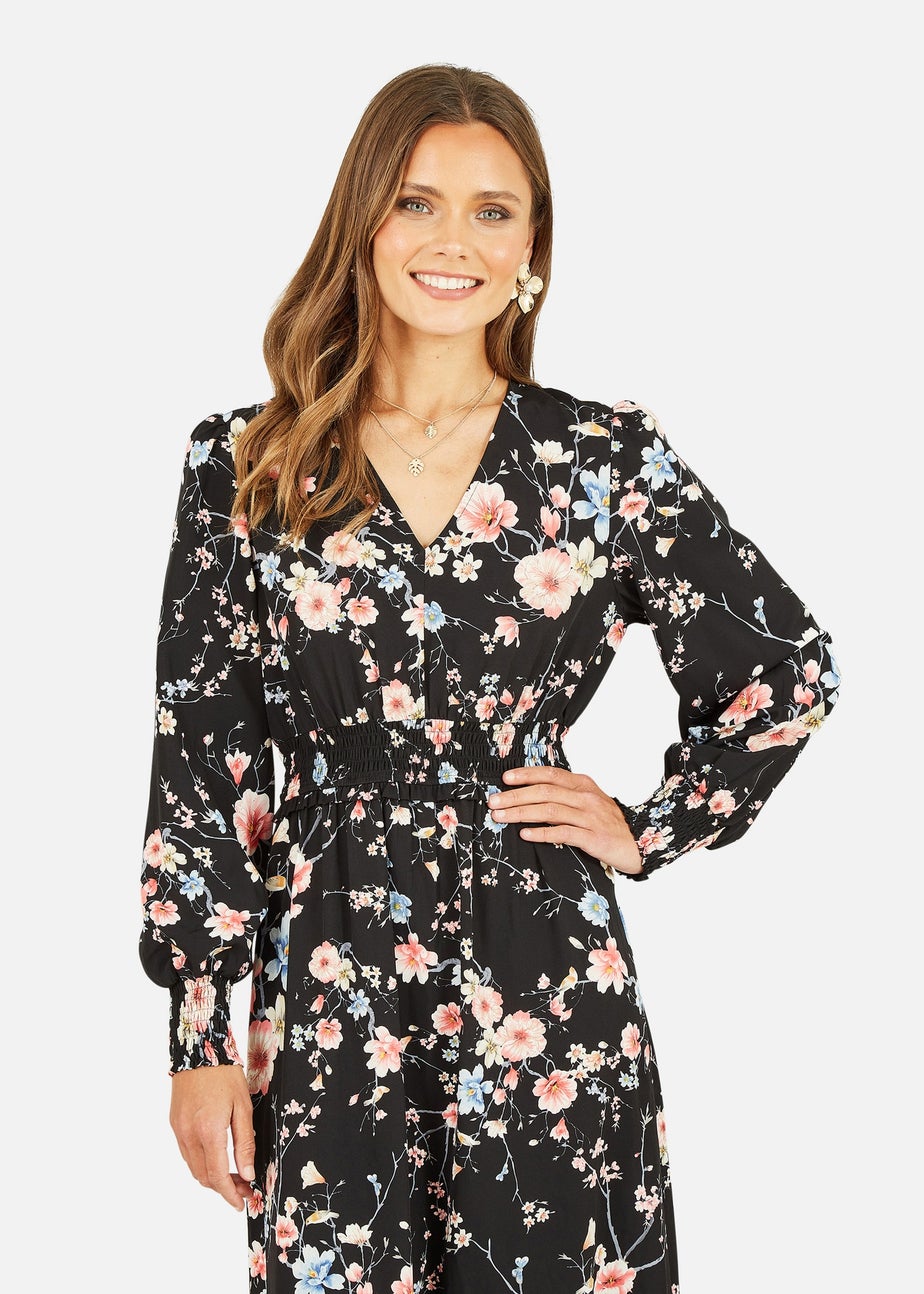 Yumi Black Blossom Floral Print Ruched Long Sleeves Midi Dress