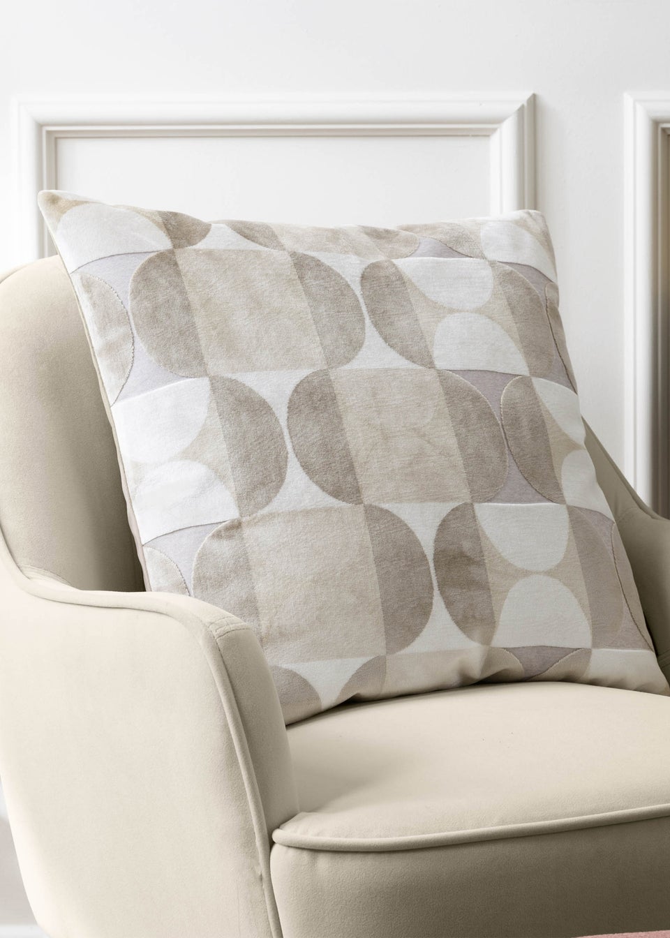 Paoletti Bardot Geometric Jacquard Filled Cushion (50 x 50 x 8cm) Natural