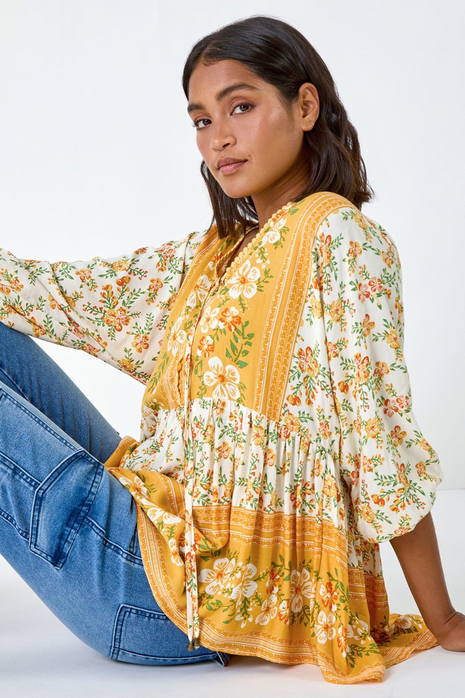 Roman Yellow Floral Border Print V-Neck Overshirt