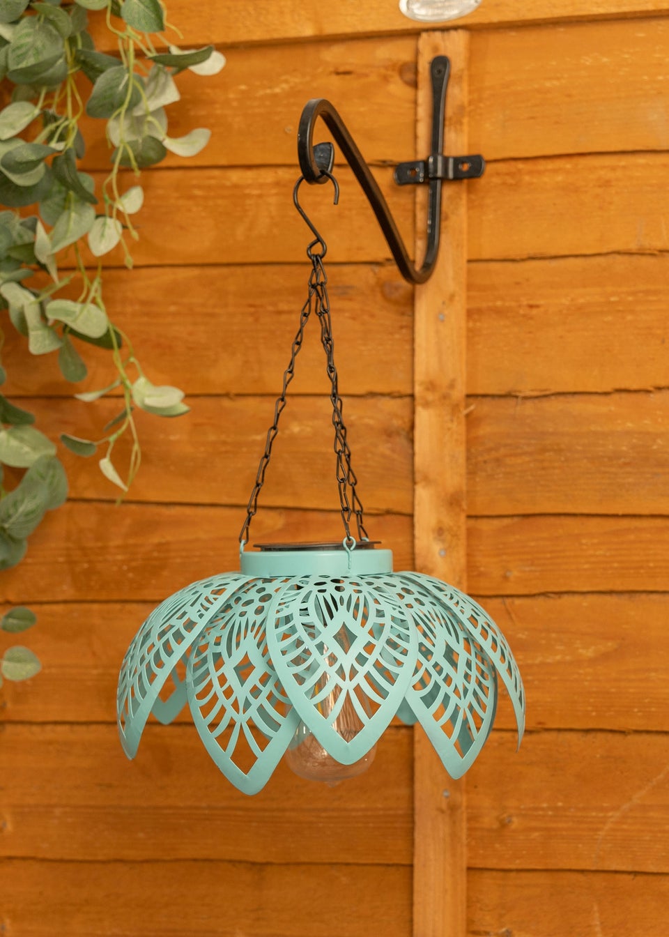 ValueLights Aqua Artichoke Hanging Solar Light