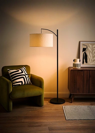 ValueLights Preto Cream Metal Floor Lamp Cream Boucle Shade (157cm x 33cm)