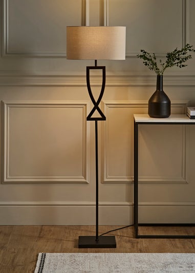 ValueLights Katniss Black Metal FLoor Lamp (145.5cm x 40cm x 25cm)