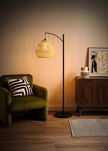 ValueLights Preto Black Metal Floor Lamp Rattan Teardrop Shade (157cm x 33cm)