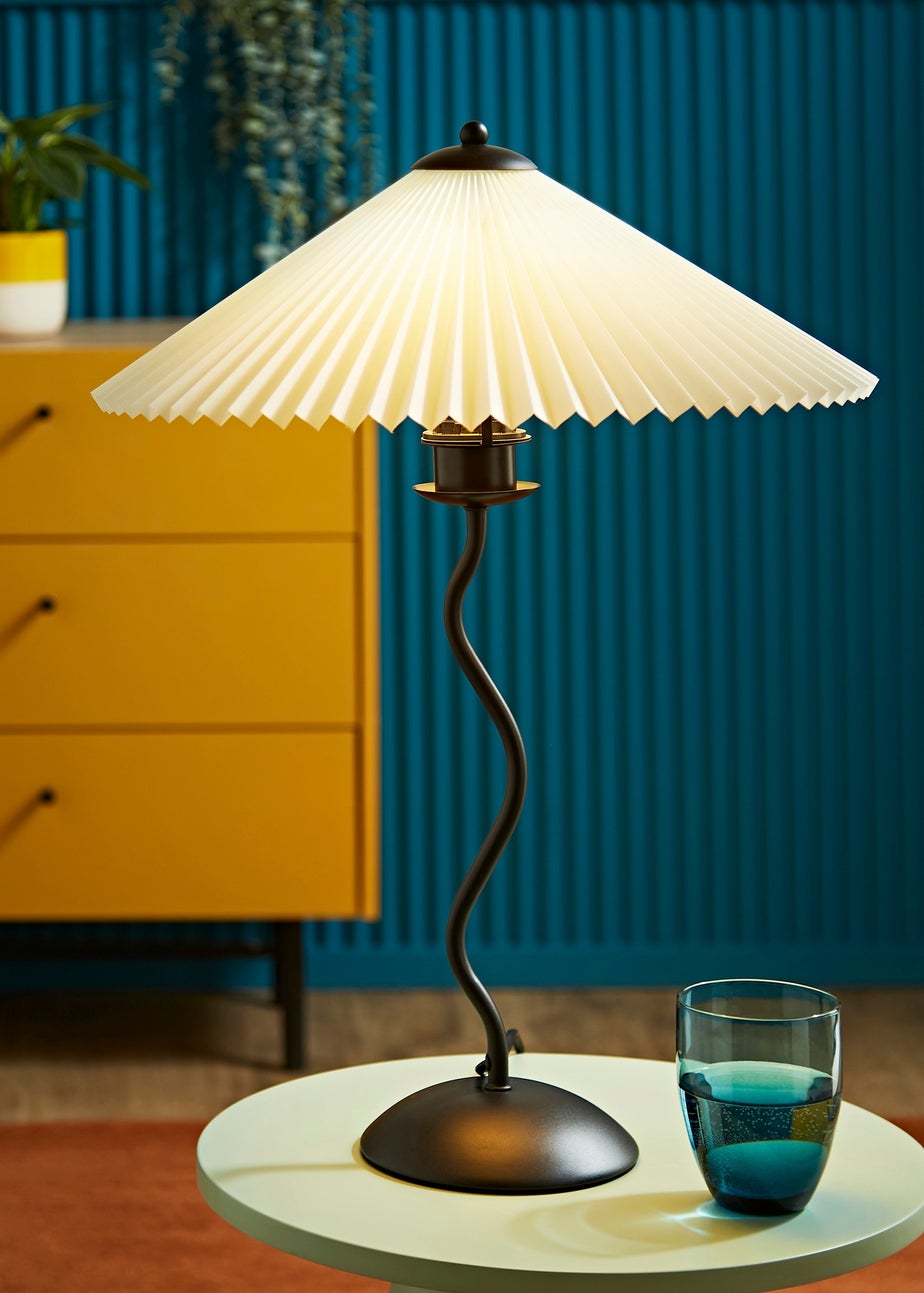 ValueLights Wiggle Black Metal Table Lamp Origami Shade (50cm x 44cm x 44cm)
