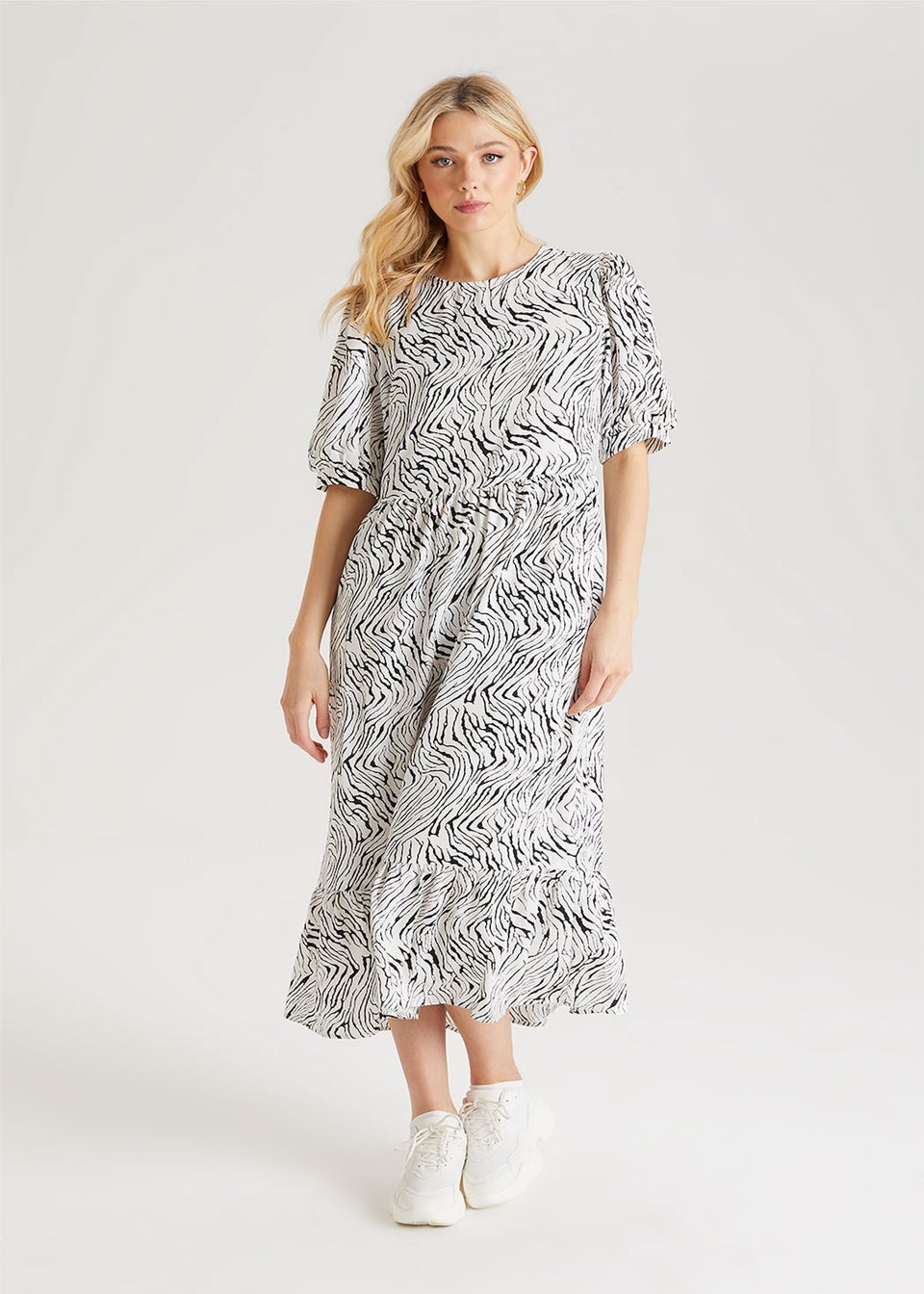 Urban Bliss White Linea Midi Smock Dress