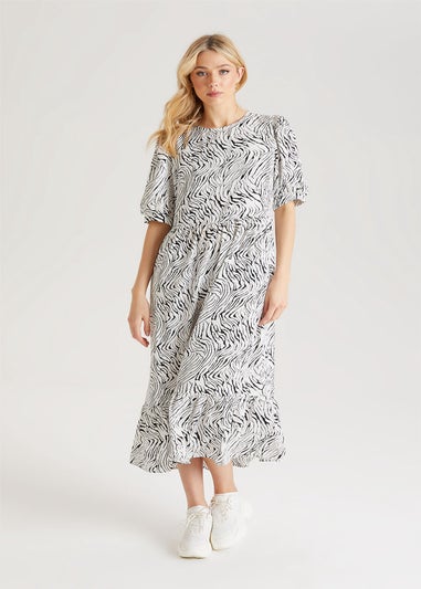 Urban Bliss White Linea Midi Smock Dress