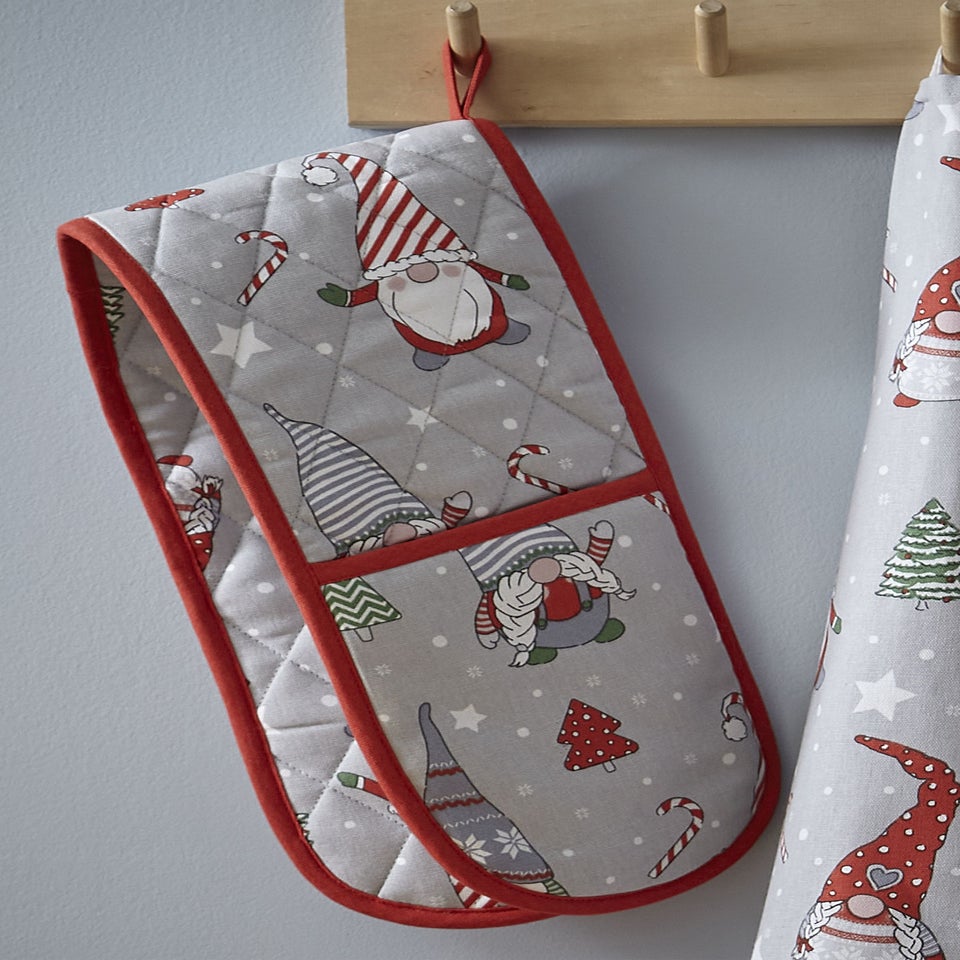 Catherine Lansfield Christmas Gnomes Cotton Kitchen Double Oven Glove