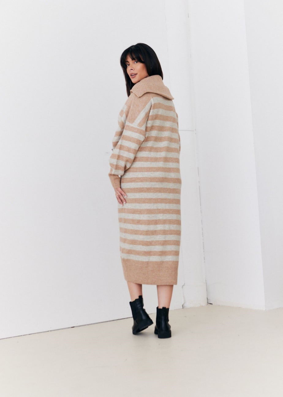In The Style Stacey Solomon Camel Stripe Half Zip Midaxi Knitted Dress