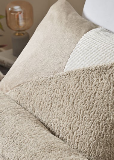 Catherine Lansfield Cosy Larsson Geo Fleece Duvet Cover Set Natural