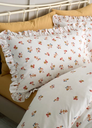 Catherine Lansfield Frill Ditsy Floral Reversible King Duvet Cover Set Cream