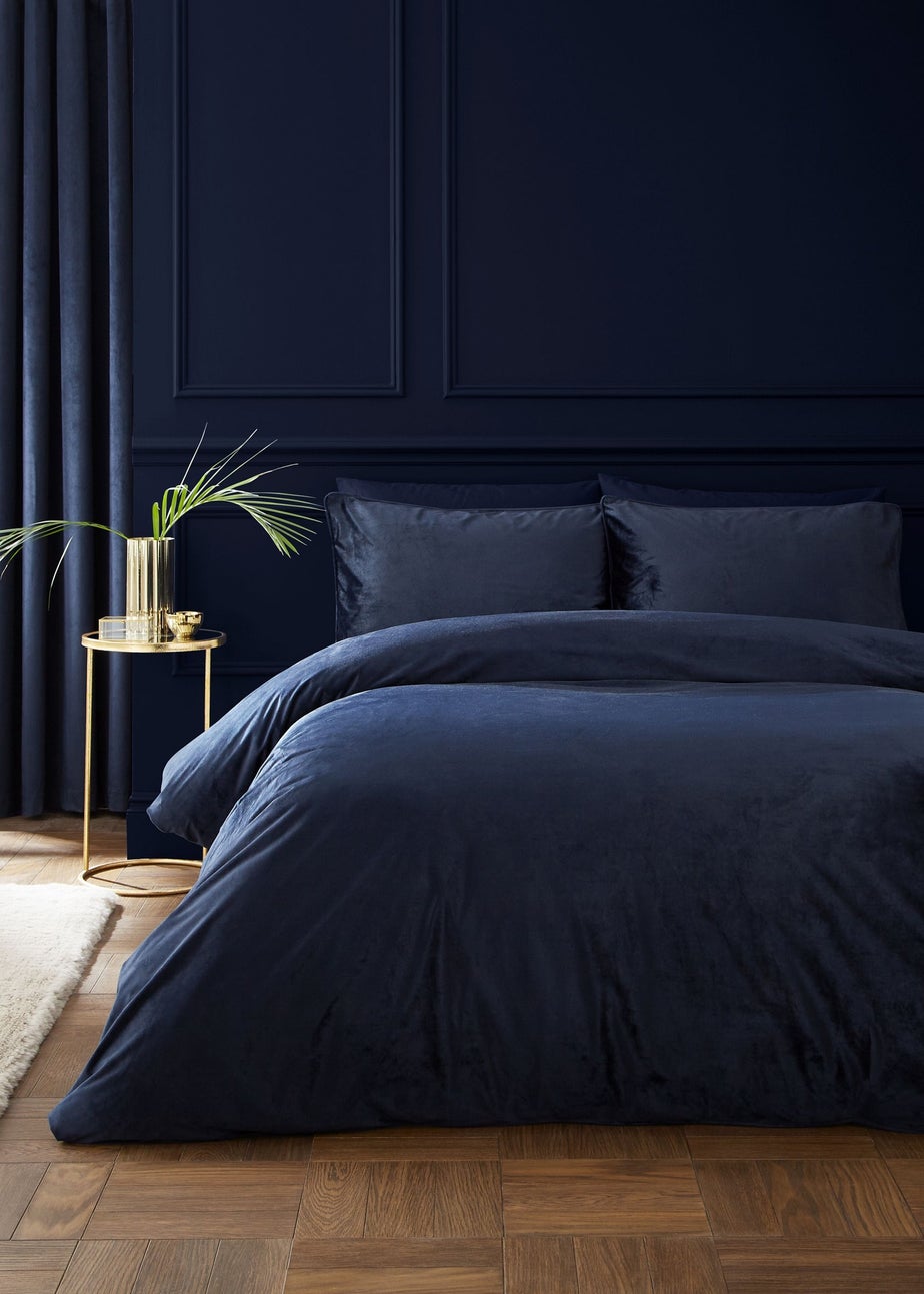 Catherine Lansfield Kingsley Soft Matt Velvet King Duvet Cover Set Navy Blue