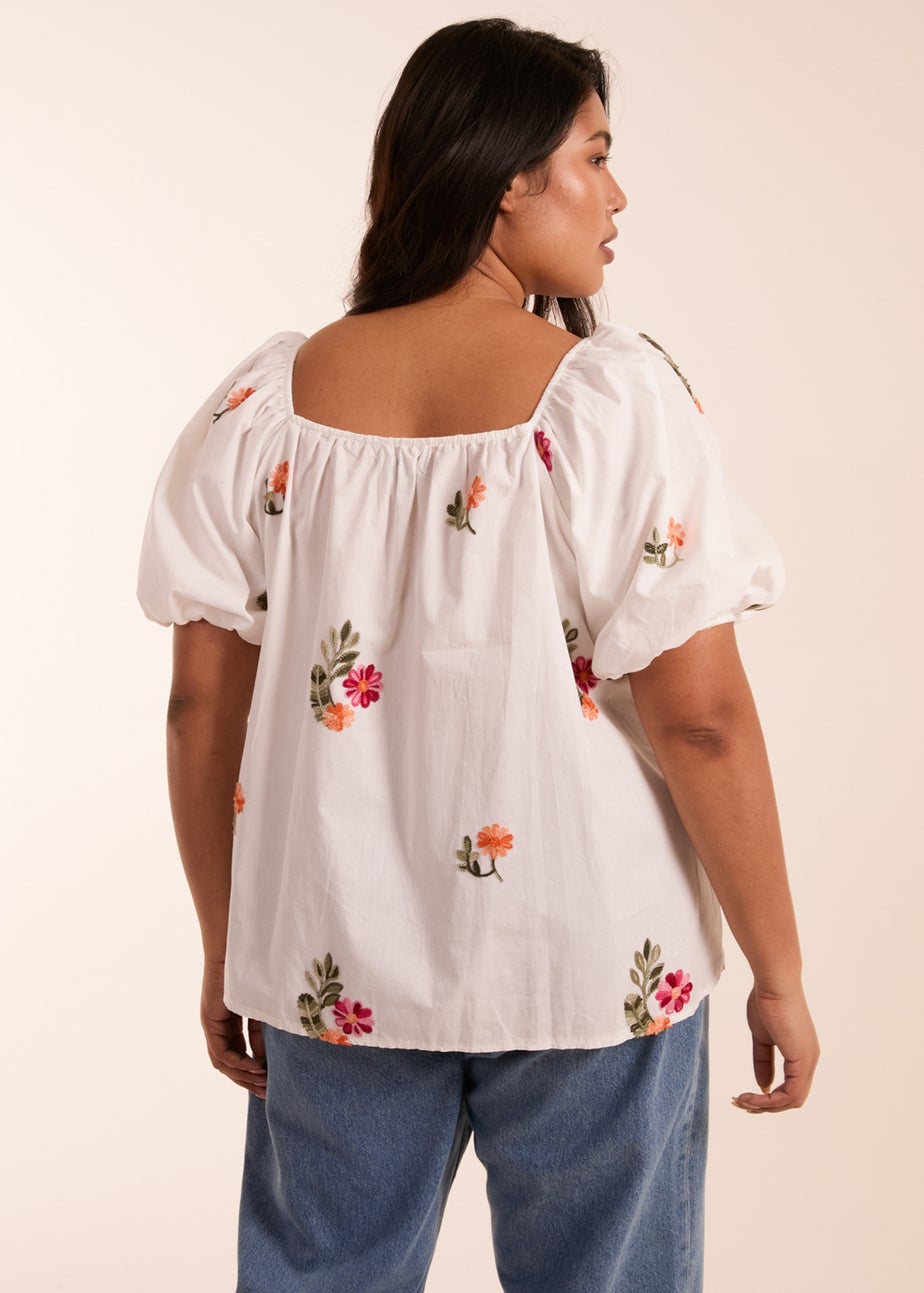 Blue Vanilla White Curve Milkmaid Flower Embroidered Top