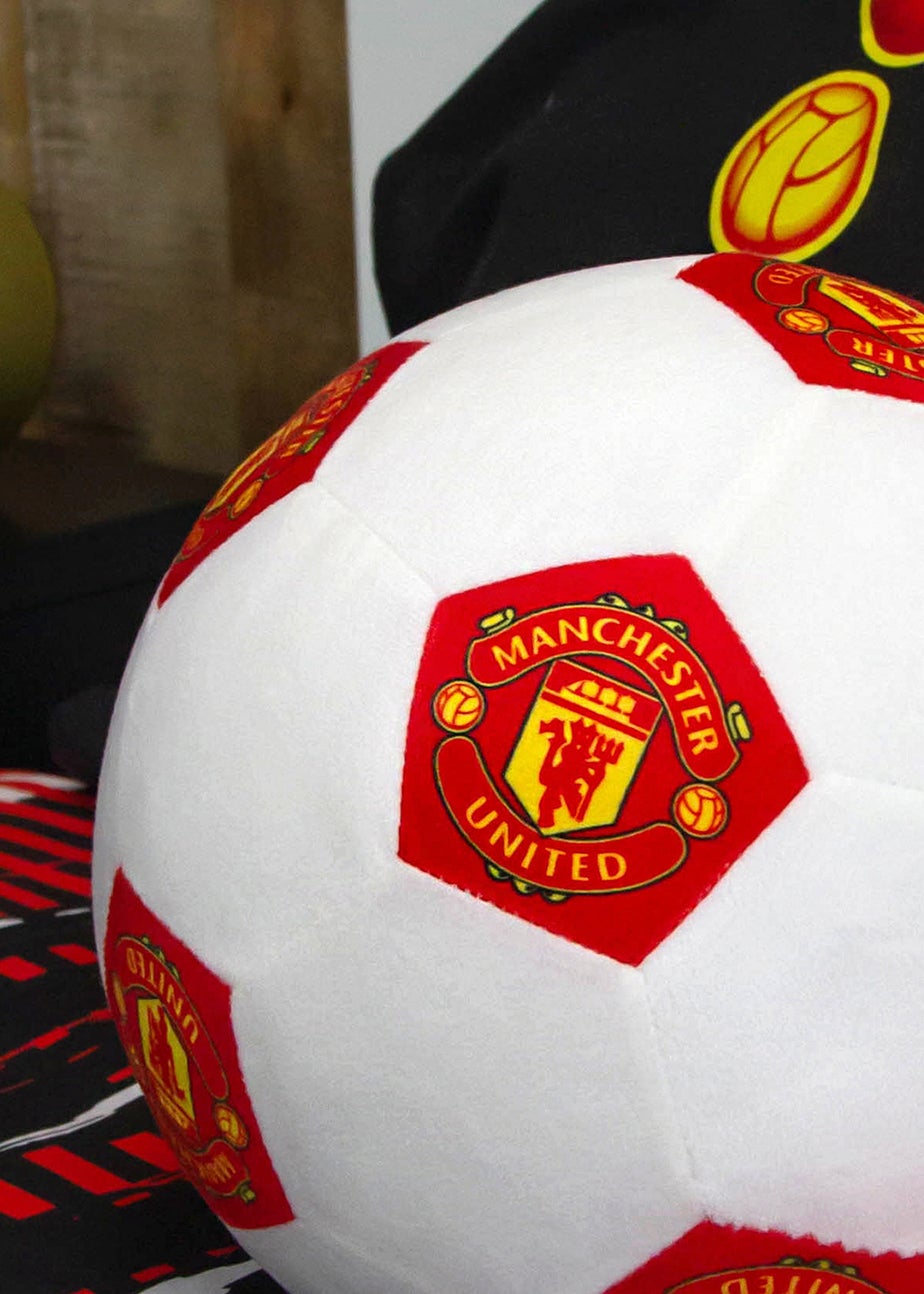 Manchester United Soccer 3D Round Ball Decorative Cushion