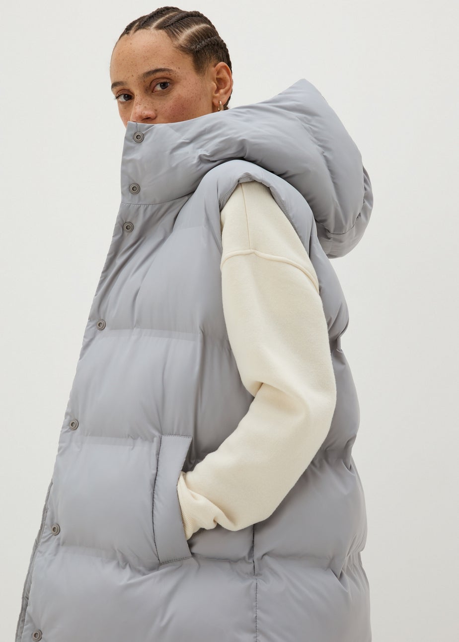 Grey Mid Length Gilet Matalan - Main Image