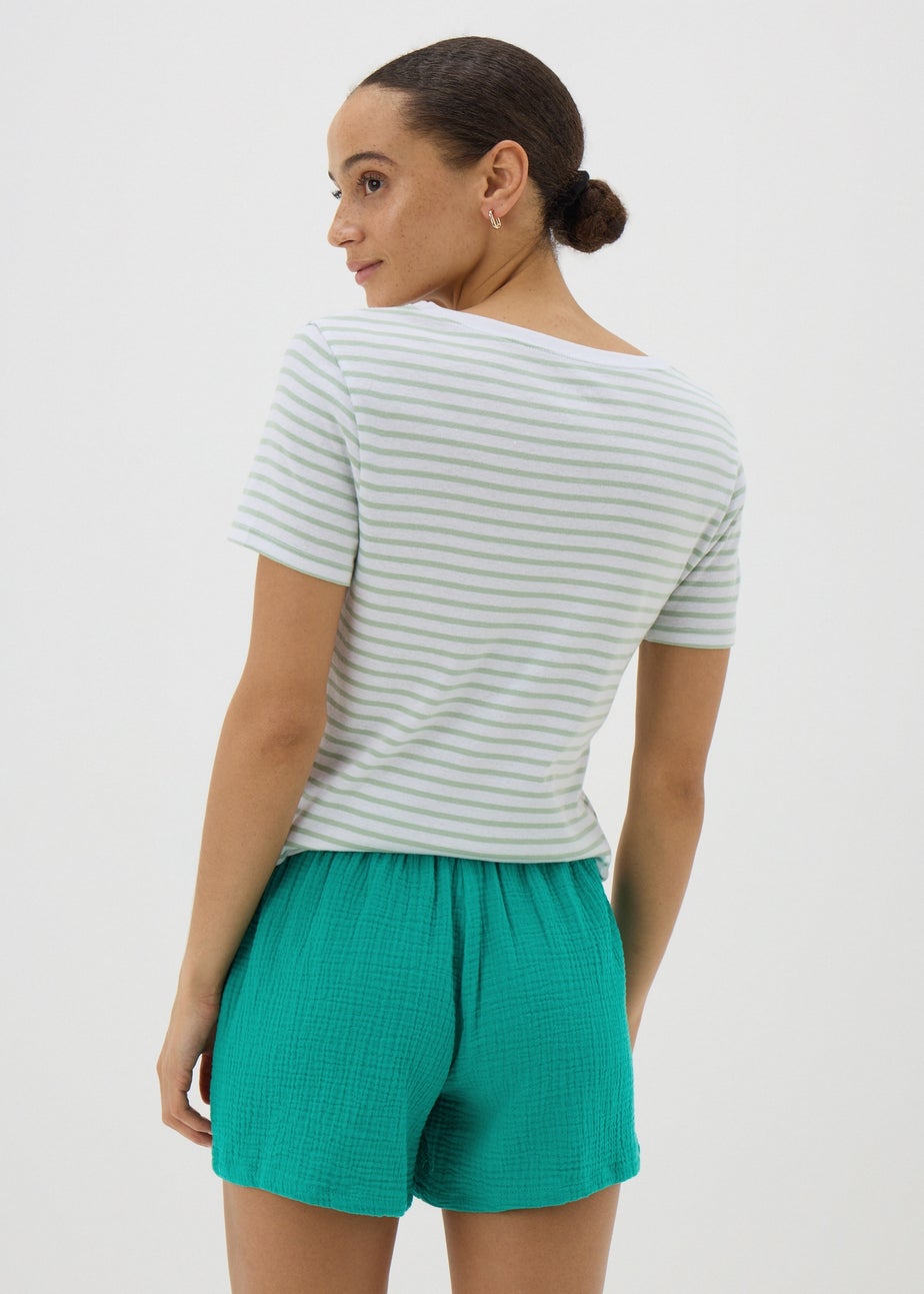 Green Double Cloth Cotton Shorts