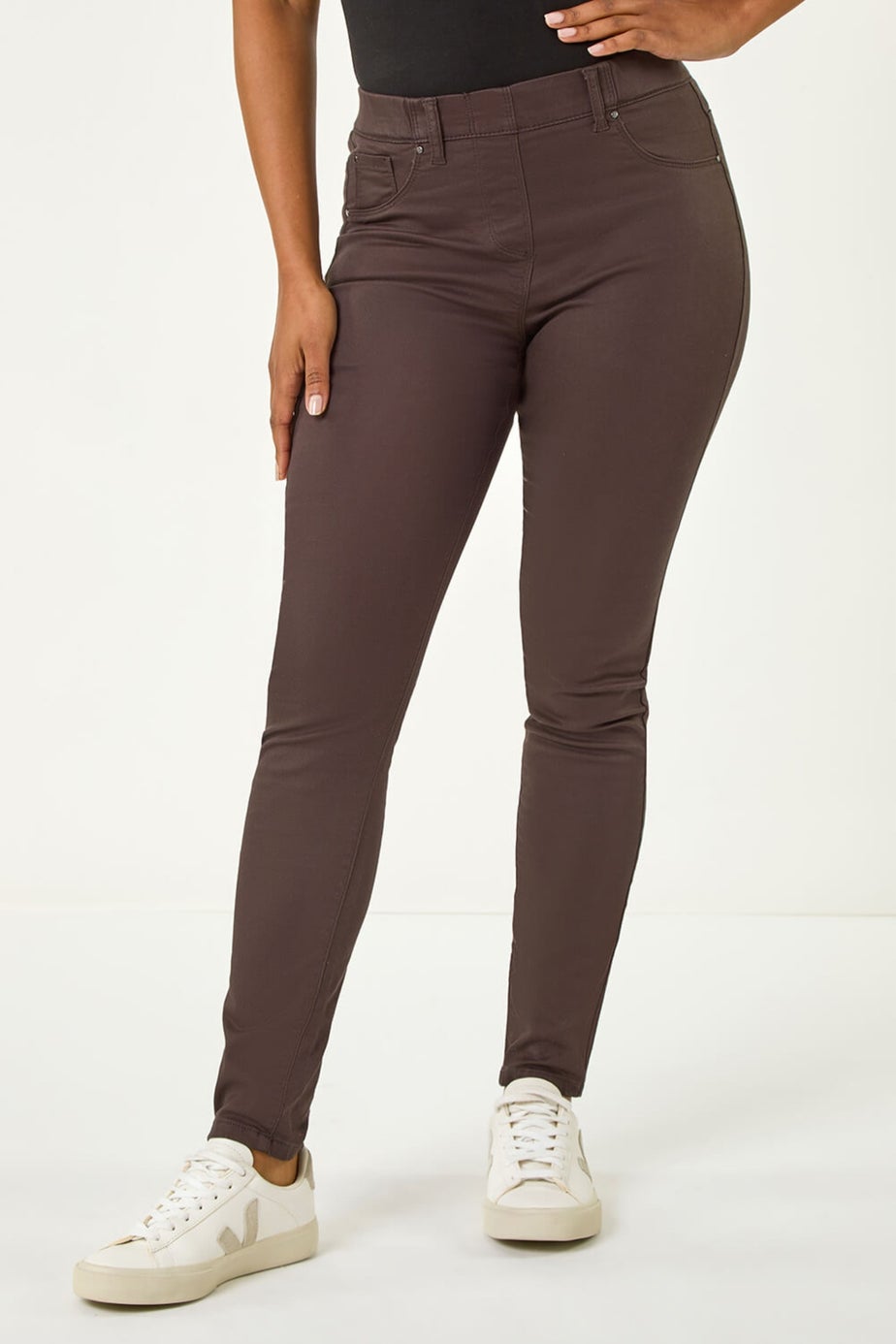 Roman Chocolate Petite Denim Stretch Jegging