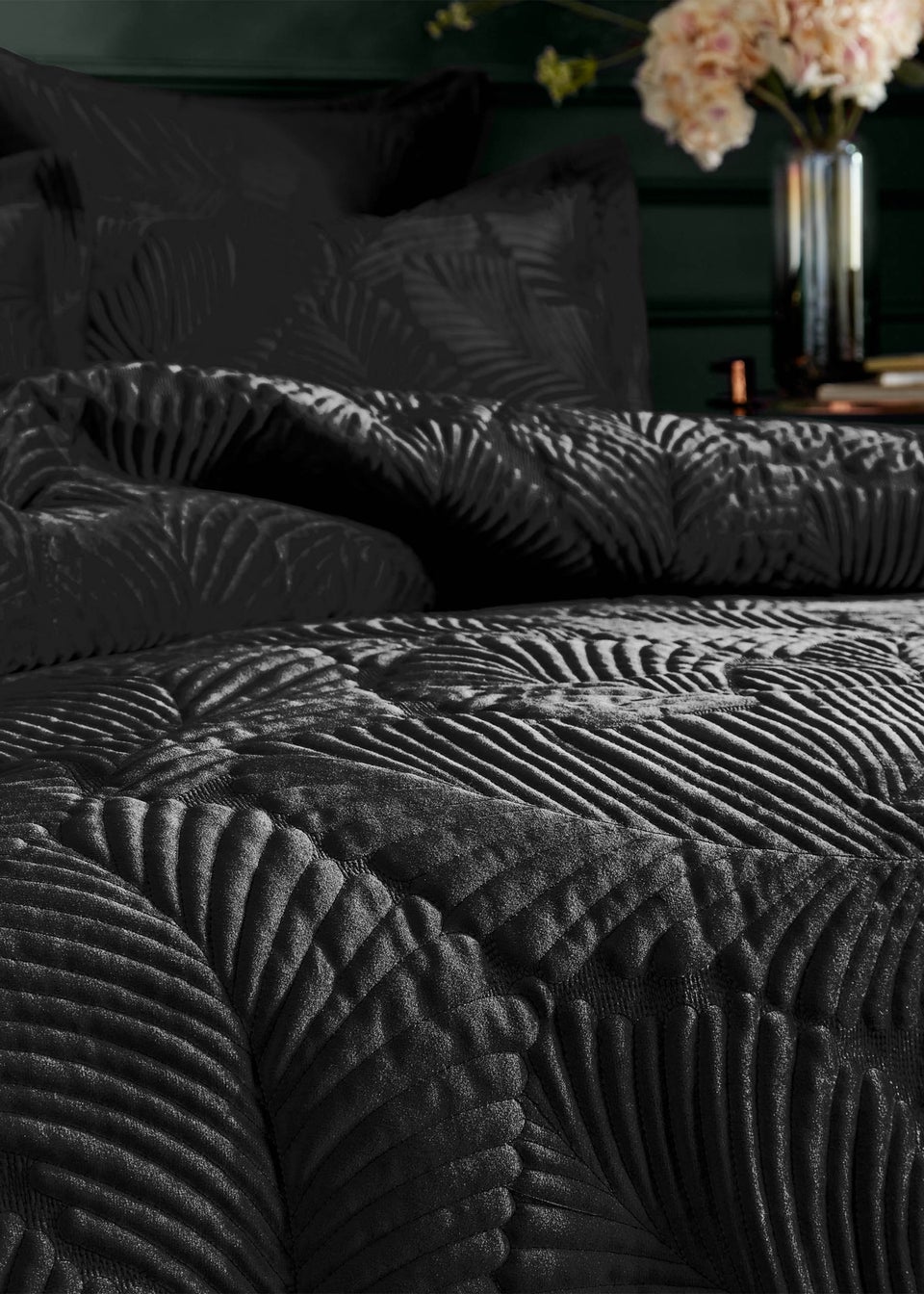 Paoletti Palmeria Quilted Velvet Duvet Cover Set Black