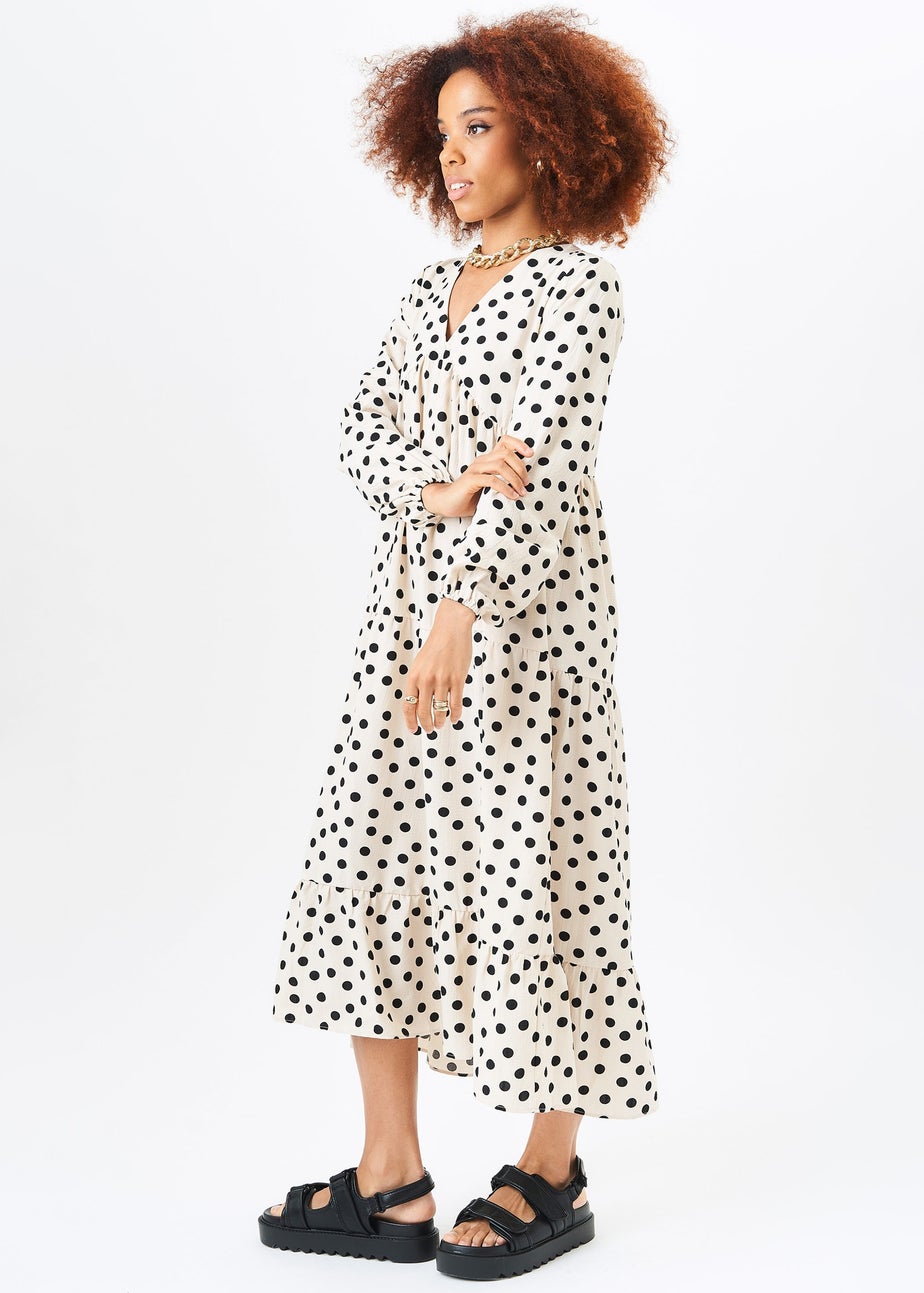 Gini London Cream Long Sleeve Tiered Midi Dress