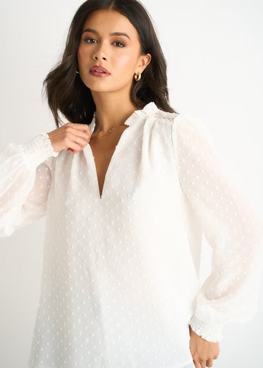 Gini London White Dobby Chiffon Frill Neck Blouse