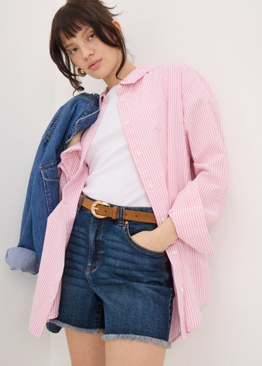 Blue Dark Wash Frayed Hem Denim Shorts