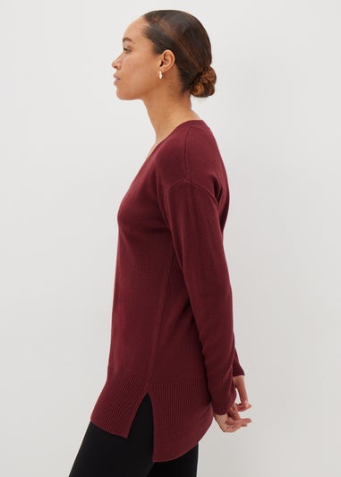 Burgundy V-Neck Jumper