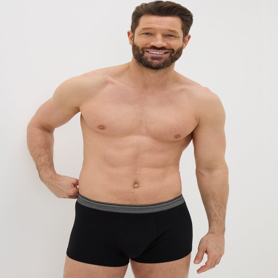 5 Pack Plain Black Hipsters