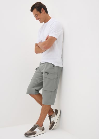 Grey Belted 3/4 Trek Shorts