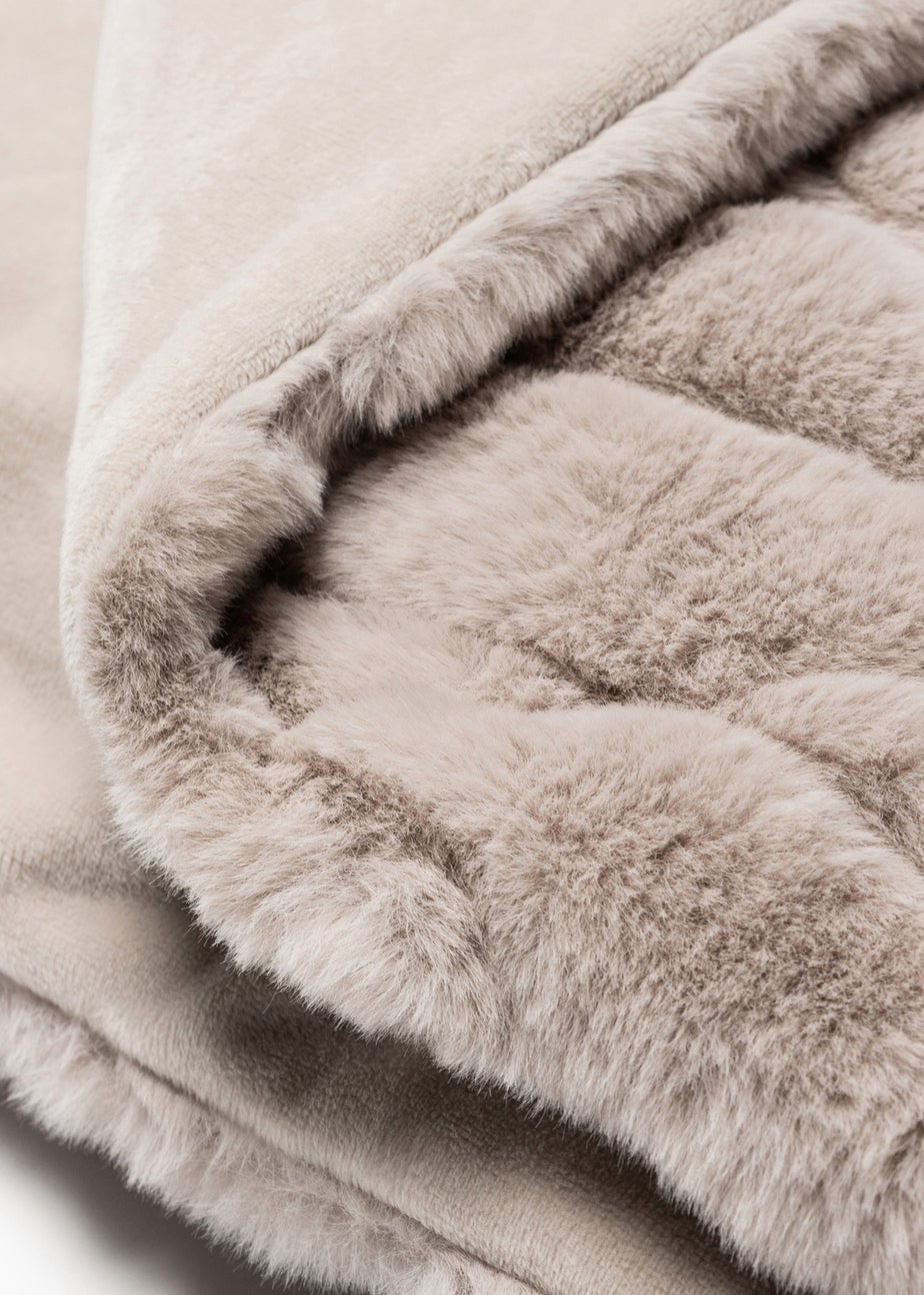 BHS Luxury Embossed Tan Rabbit Faux Fur Throw (127x152cm)