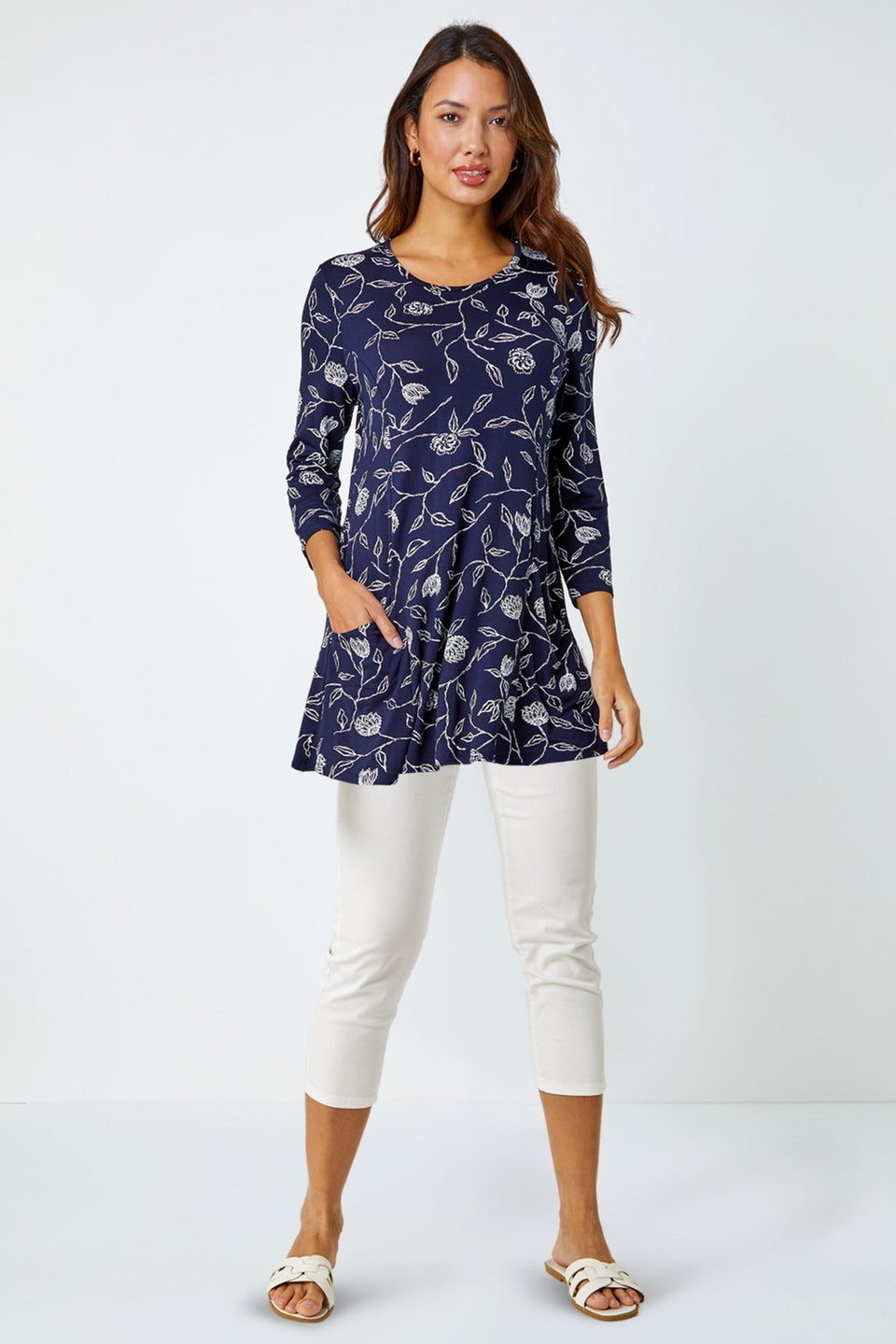 Roman Navy Floral Print Pocket Swing Stretch Top