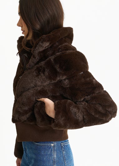 Gini London Chocolate Faux Fur Zip Front Short Jacket