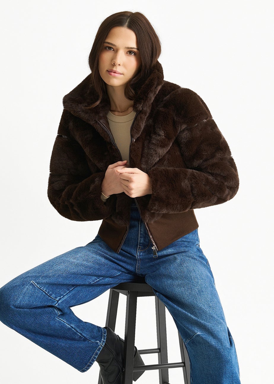 Gini London Chocolate Faux Fur Zip Front Short Jacket