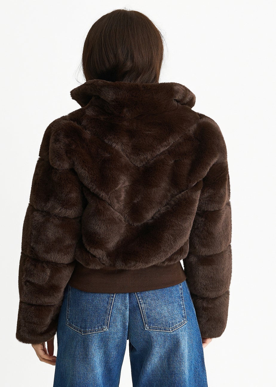 Gini London Chocolate Faux Fur Zip Front Short Jacket