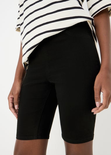 Black Rosie Knee Length Shorts