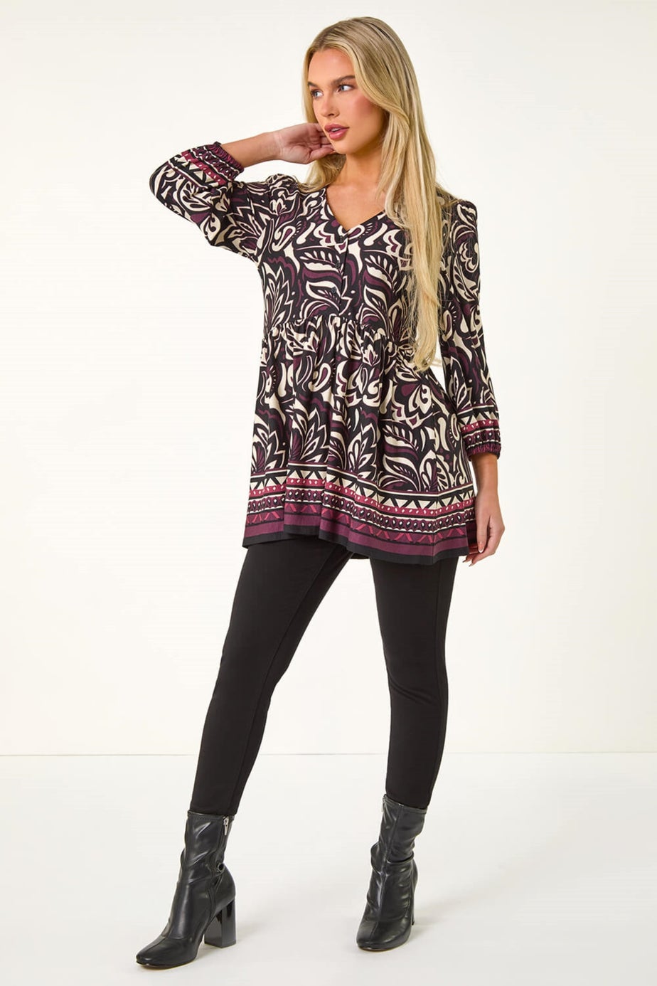 Roman Wine Petite Floral V-Neck Tunic Stretch Top