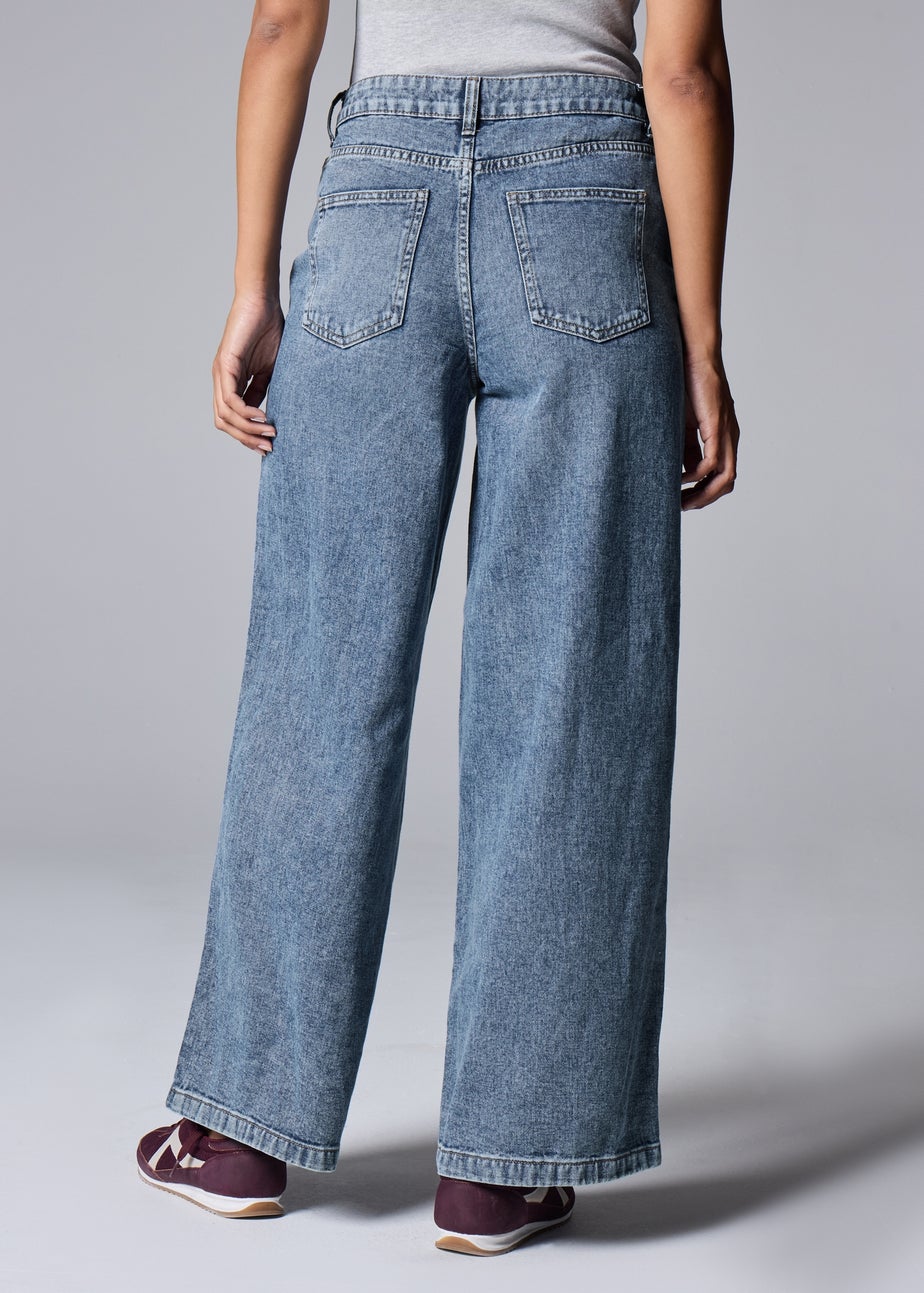 Wide Leg Mid Blue Jeans