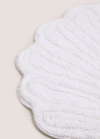 White Shell Bath Mat