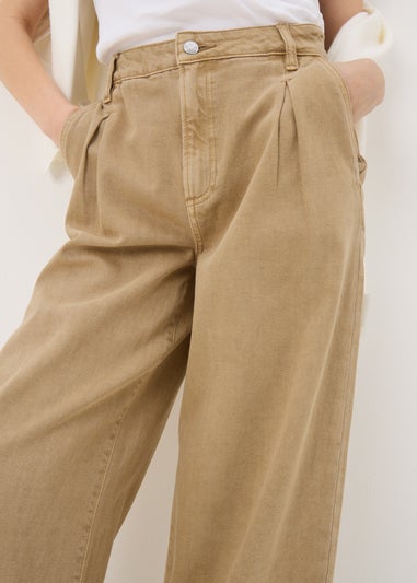 Stone Pleat Wide Leg Jeans