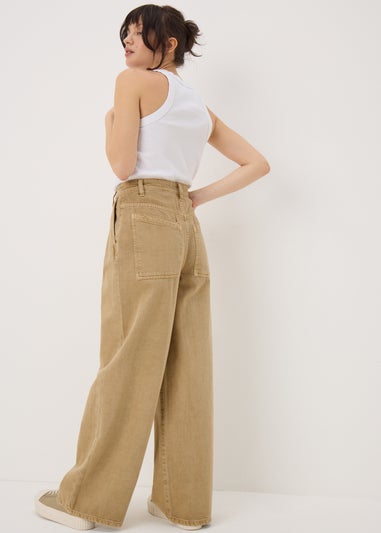 Stone Pleat Wide Leg Jeans