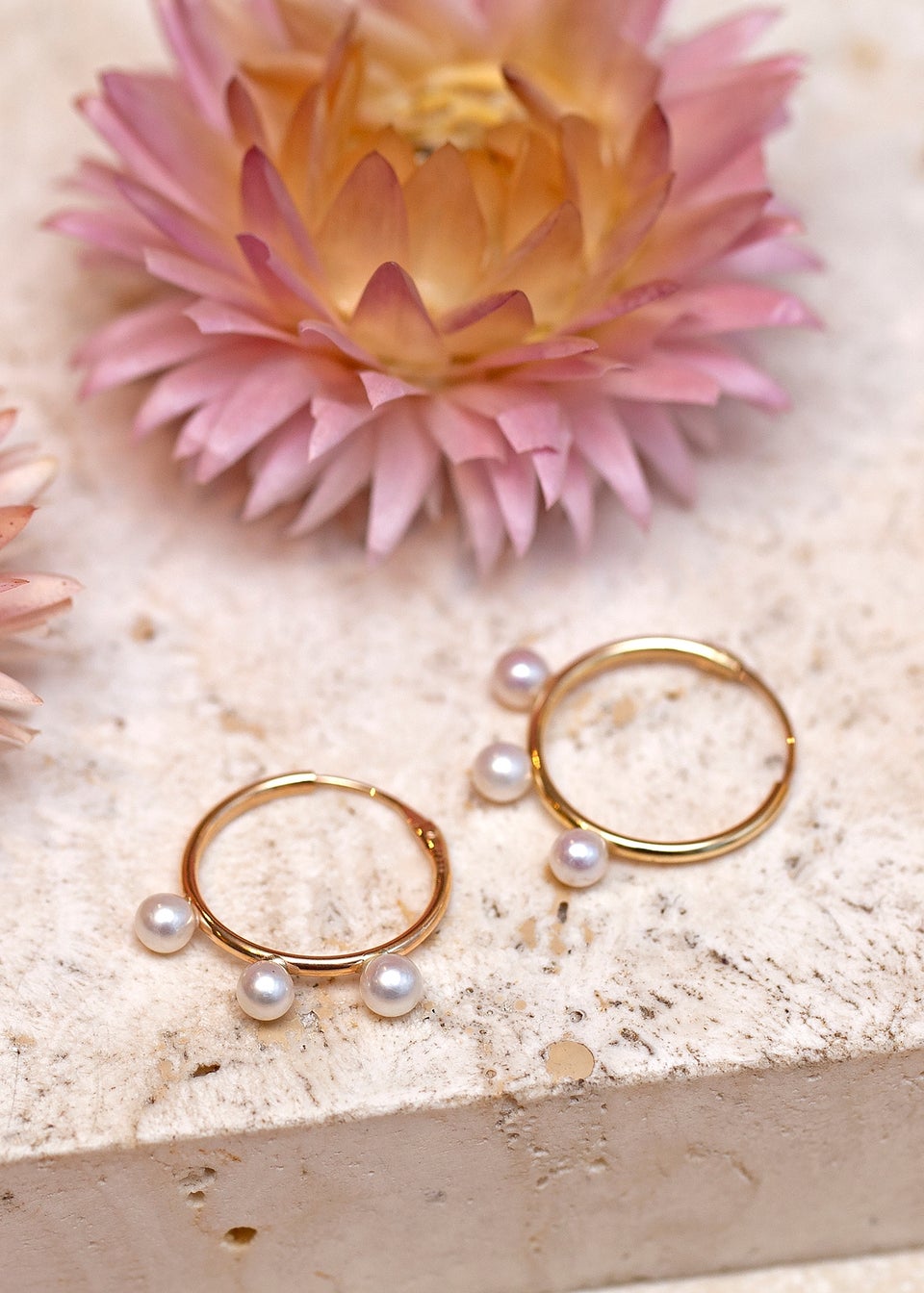 Golden Moments 9ct Yellow Gold Round Fresh Pearls Hoop Earrings