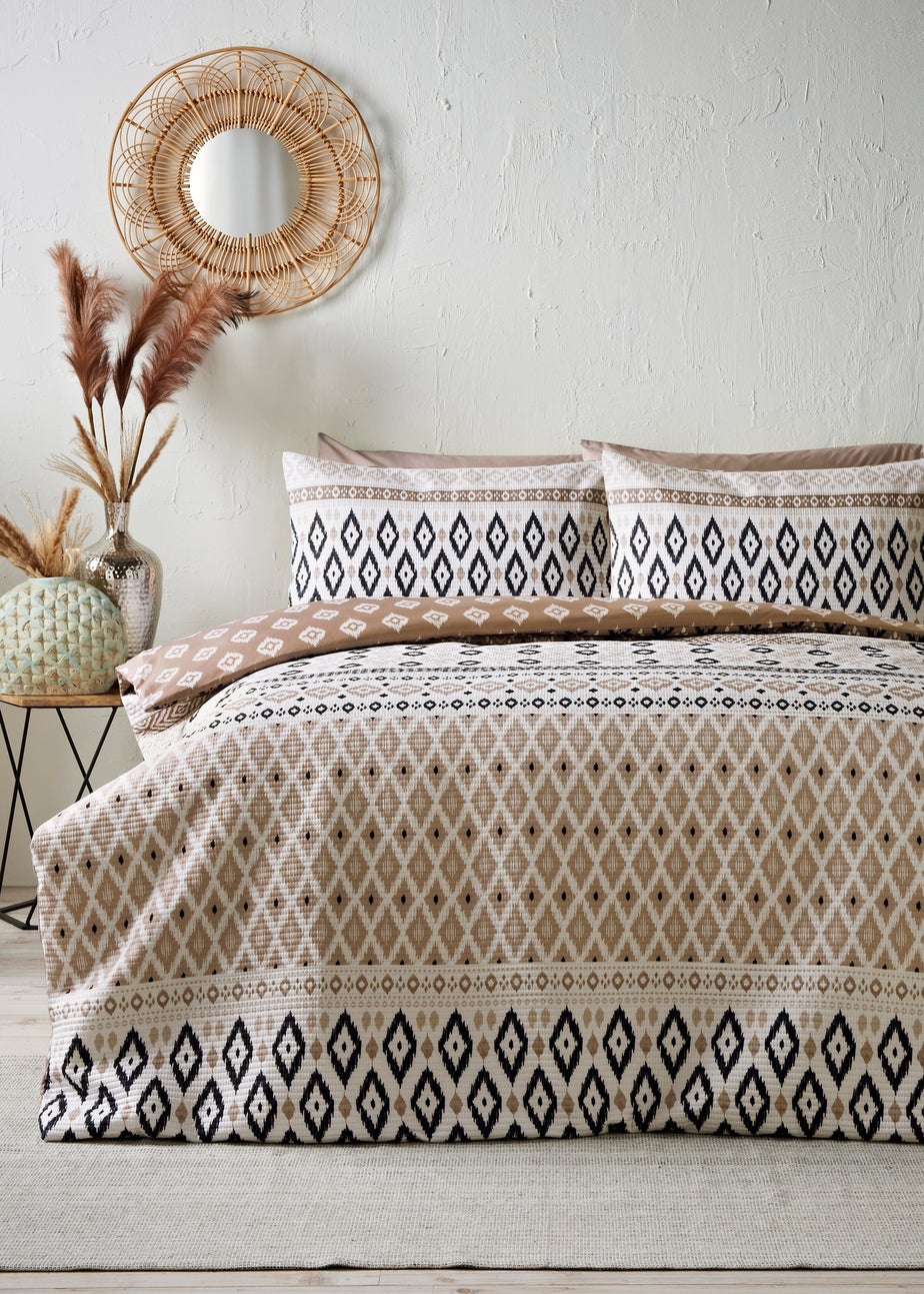 Natural Geometric Pinsonic Duvet Set