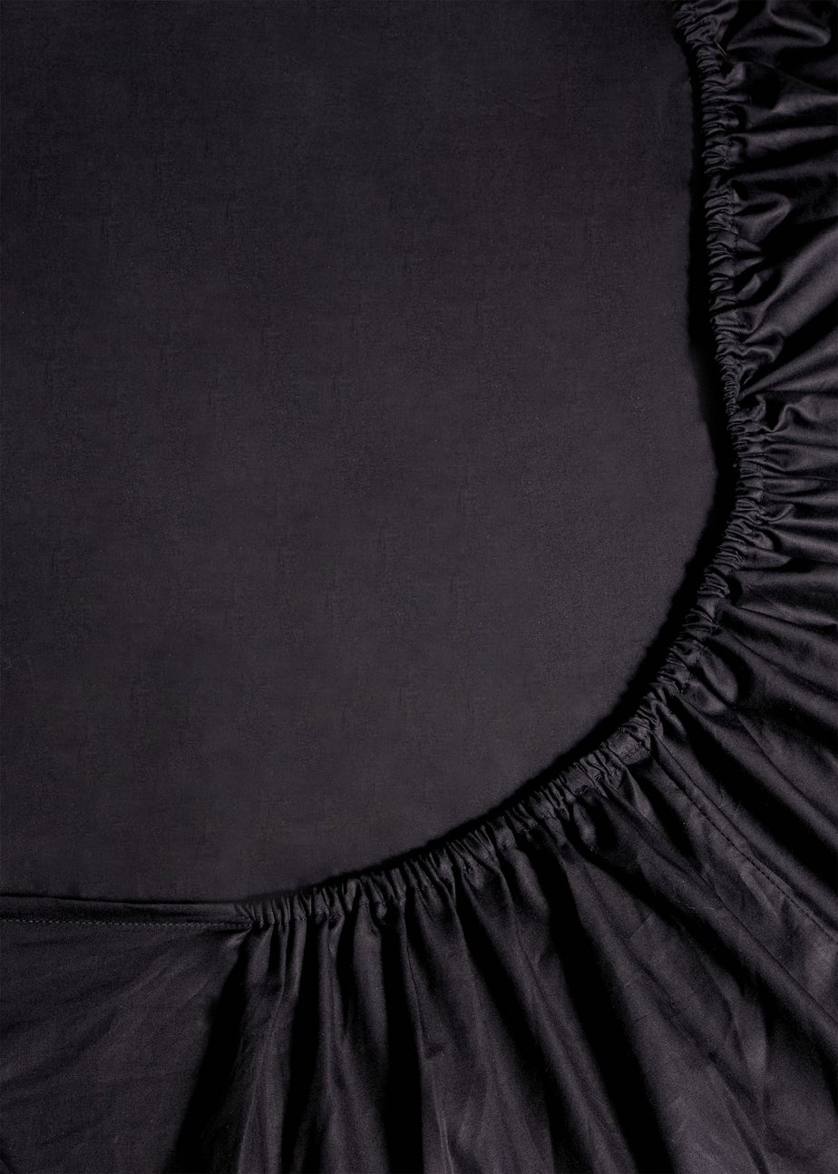 Black Deep Fit Bed Sheet.