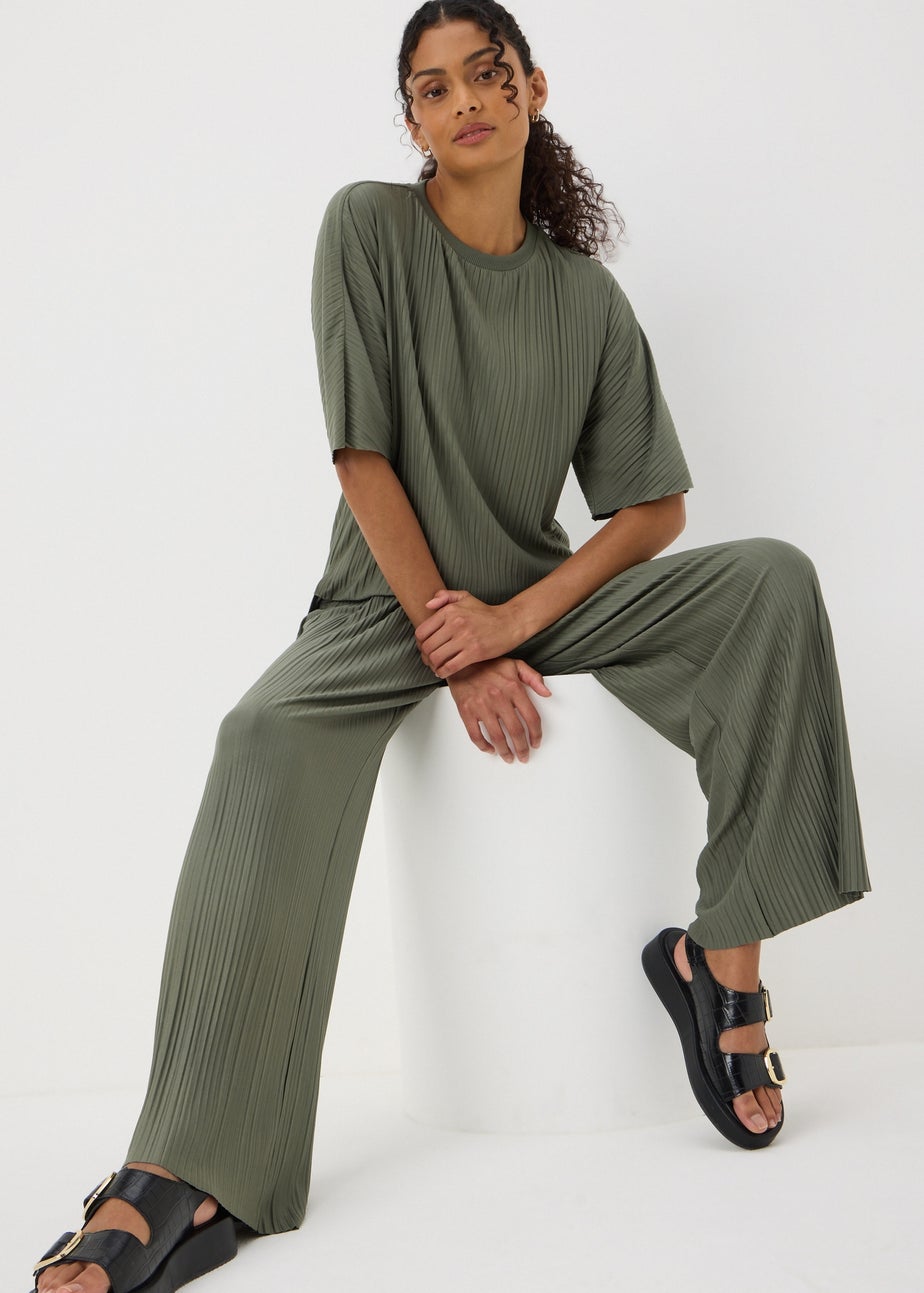 Khaki Plisse Co Ord T-Shirt