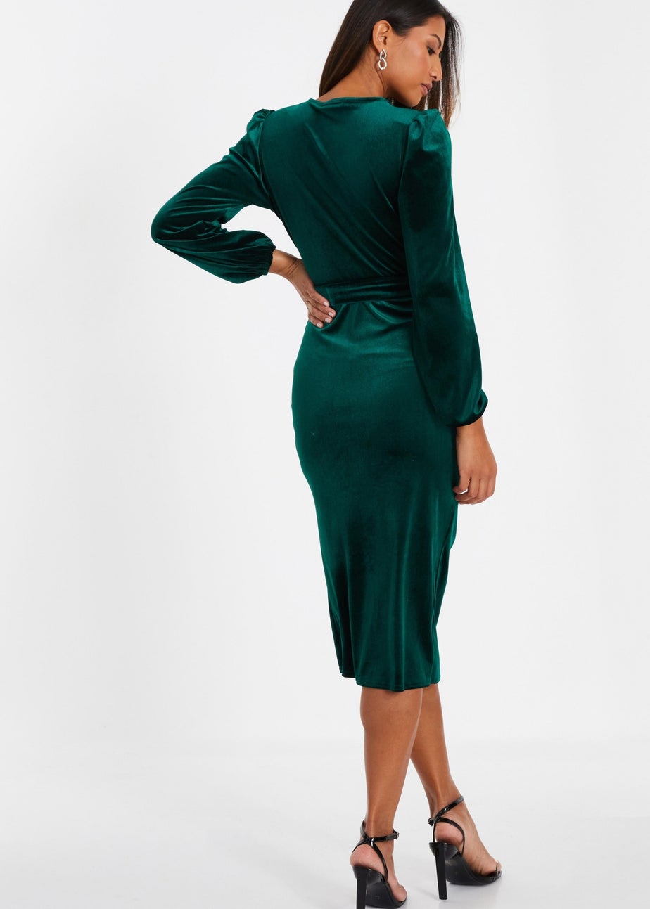 Quiz Green Velvet Ruched Midi Dress