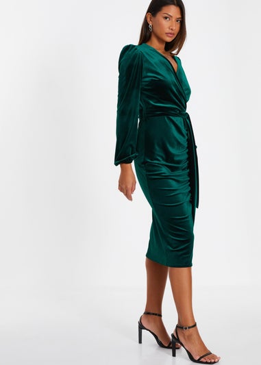 Quiz Green Velvet Ruched Midi Dress