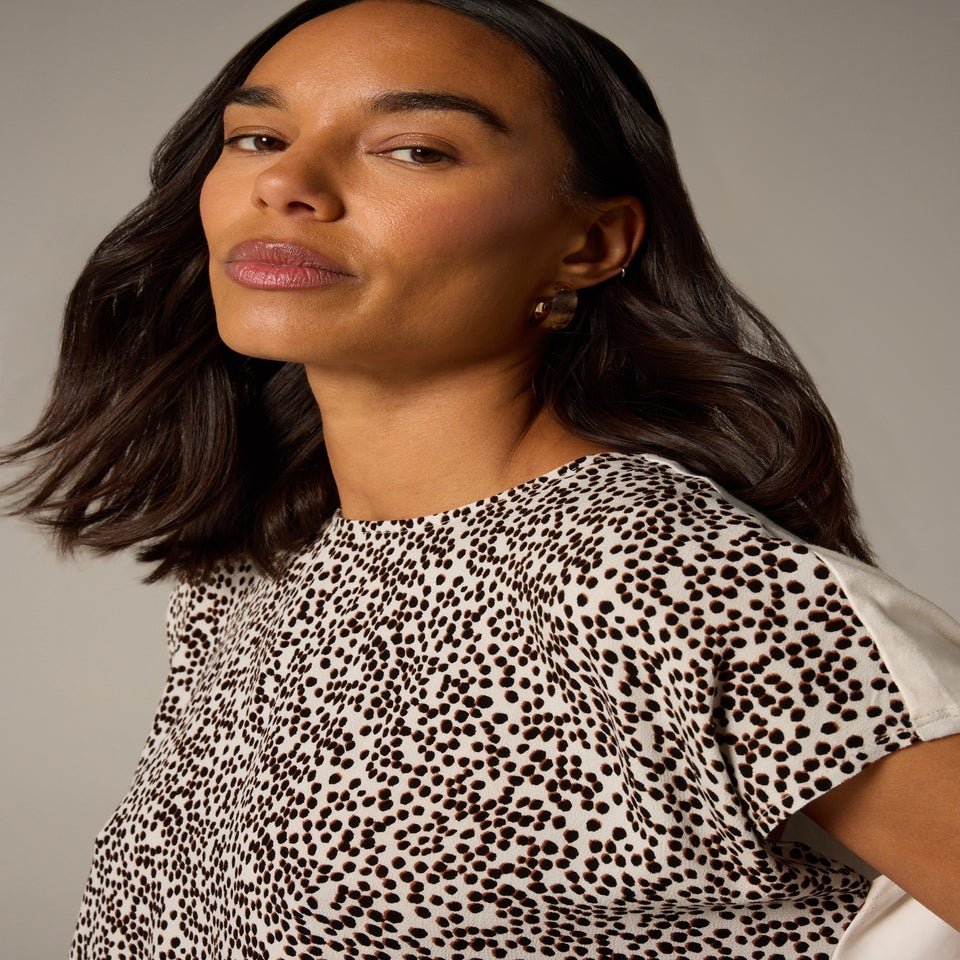 Et Vous Stone Animal Spot Front Jersey Back T-Shirt